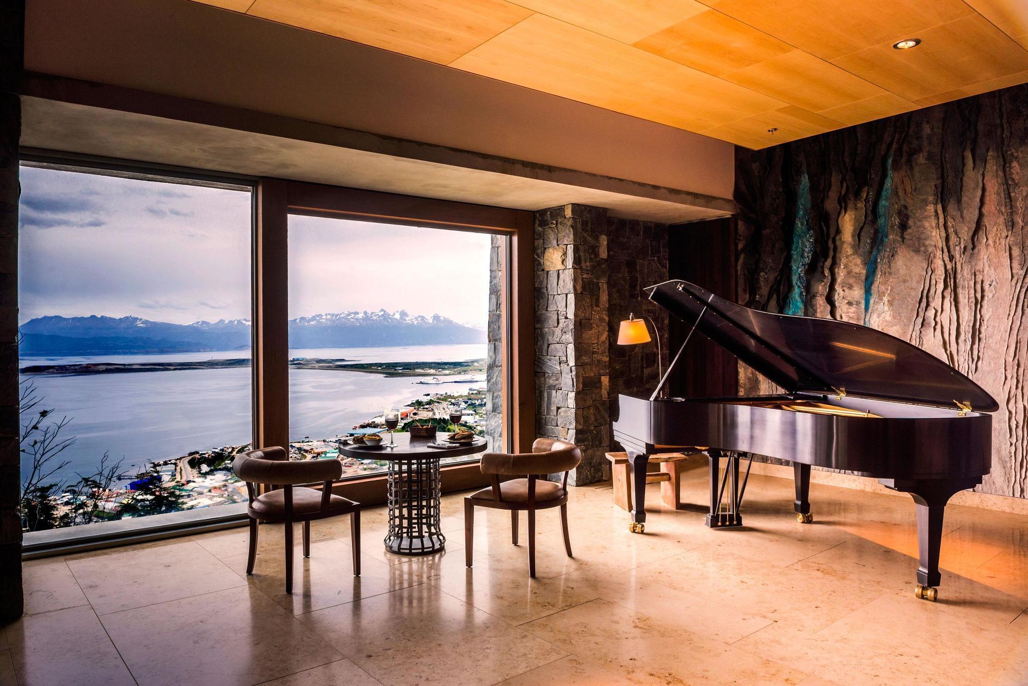 Arakur Ushuaia Resort & Spa Ngoại thất bức ảnh Interior of the home